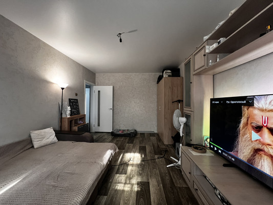Продам трехкомнатную (3-комн.) квартиру, Таллинская ул, 12, Москва г