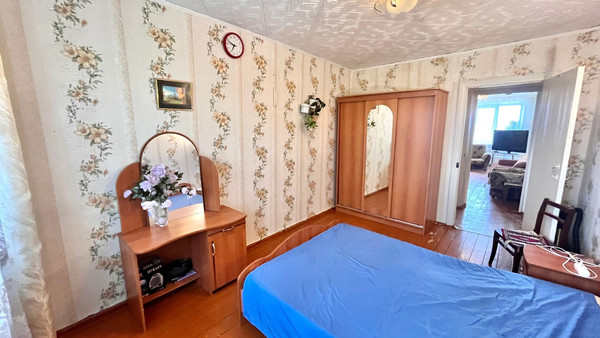 Продам двухкомнатную (2-комн.) квартиру, 1 Мая ул, 83, Воткинск г