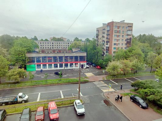 Продам комнату в 17-комн. квартире, Нахимова ул, 1А, Санкт-Петербург г