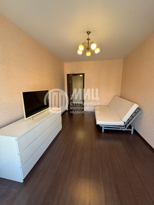Продам двухкомнатную (2-комн.) квартиру, Троицкая ул, 23, Москва г