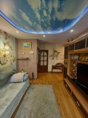 Продам трехкомнатную (3-комн.) квартиру, Твардовского ул, 19к1, Москва г