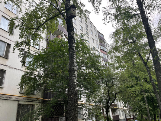 Продам трехкомнатную (3-комн.) квартиру, Домостроительная ул, 3, Москва г