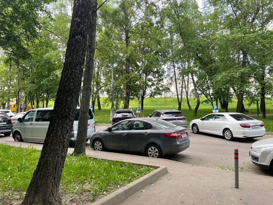 Продам трехкомнатную (3-комн.) квартиру, Домостроительная ул, 3, Москва г
