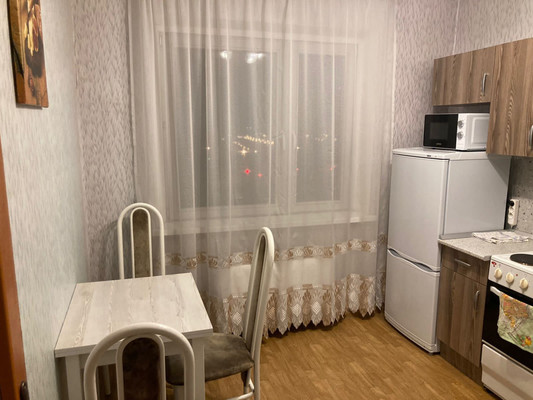 Продам двухкомнатную (2-комн.) квартиру, Рождественская ул, 31, Москва г