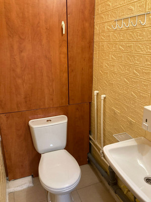 Продам двухкомнатную (2-комн.) квартиру, Рождественская ул, 31, Москва г