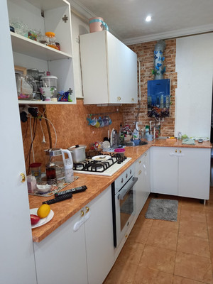 Продам двухкомнатную (2-комн.) квартиру, Ленина ул, 13, Удобный п