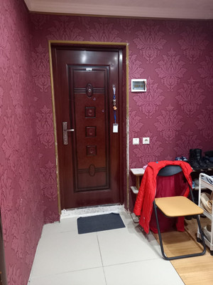 Продам двухкомнатную (2-комн.) квартиру, Ленина ул, 13, Удобный п
