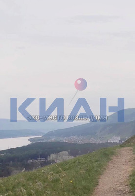 Продам двухкомнатную (2-комн.) квартиру, Академгородок ул, 10а, Красноярск г
