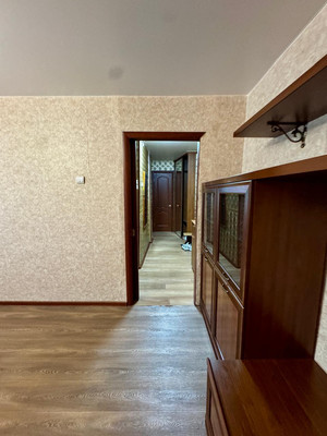 Продам двухкомнатную (2-комн.) квартиру, Черных ул, 30, Нижний Тагил г