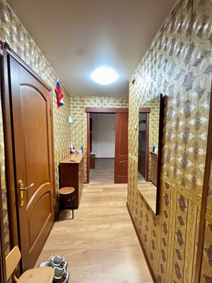 Продам двухкомнатную (2-комн.) квартиру, Черных ул, 30, Нижний Тагил г