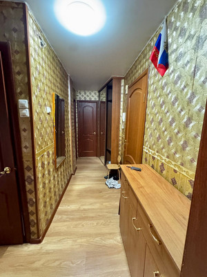 Продам двухкомнатную (2-комн.) квартиру, Черных ул, 30, Нижний Тагил г