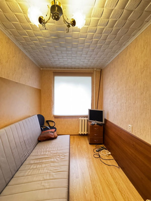 Продам двухкомнатную (2-комн.) квартиру, Черных ул, 30, Нижний Тагил г
