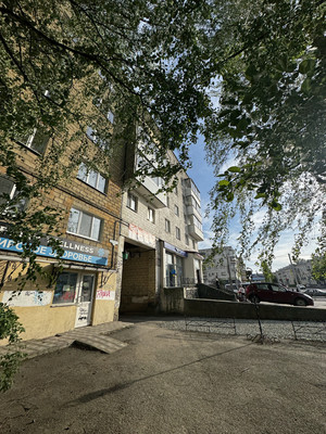 Продам двухкомнатную (2-комн.) квартиру, Черных ул, 30, Нижний Тагил г