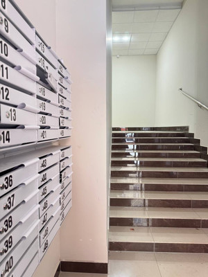 Продам двухкомнатную (2-комн.) квартиру, Профсоюзная ул, 230к1, Вольный Аул кп