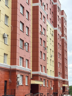 Продам двухкомнатную (2-комн.) квартиру, Профсоюзная ул, 230к1, Вольный Аул кп