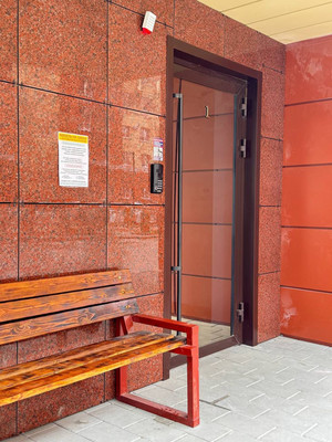Продам двухкомнатную (2-комн.) квартиру, Профсоюзная ул, 230к1, Вольный Аул кп