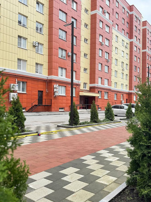 Продам двухкомнатную (2-комн.) квартиру, Профсоюзная ул, 230к1, Вольный Аул кп