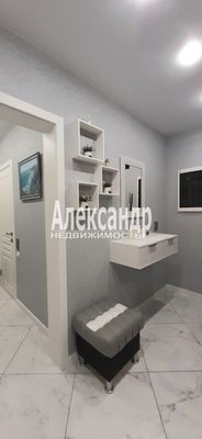 Продам двухкомнатную (2-комн.) квартиру, Доблести ул, 18к1, Санкт-Петербург г
