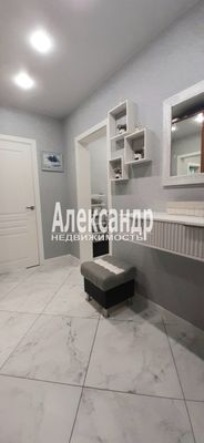 Продам двухкомнатную (2-комн.) квартиру, Доблести ул, 18к1, Санкт-Петербург г