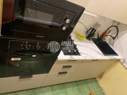 Продам трехкомнатную (3-комн.) квартиру, Старая Басманная ул, 22кАс3, Москва г