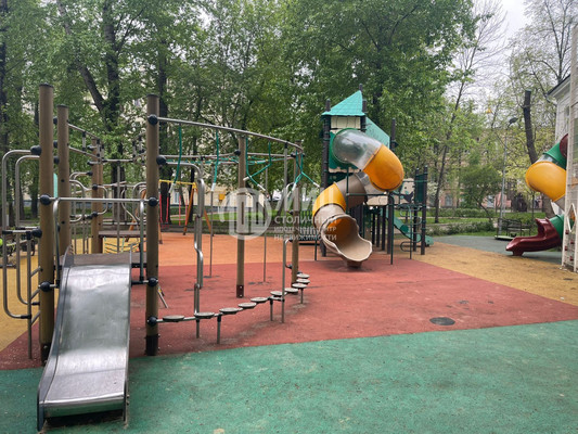 Продам трехкомнатную (3-комн.) квартиру, Старая Басманная ул, 22кАс3, Москва г