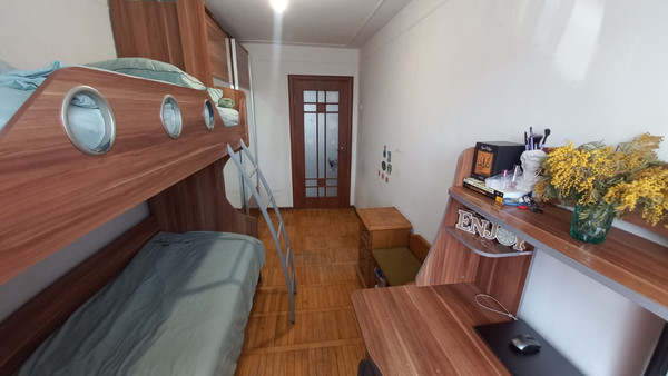 Продам трехкомнатную (3-комн.) квартиру, Ленина ул, 79, Нарткала г