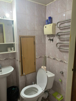 Продам трехкомнатную (3-комн.) квартиру, Онежская ул, 53/1, Москва г