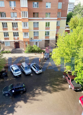 Продам трехкомнатную (3-комн.) квартиру, Республики ул, 44, Красноярск г
