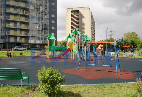 Продам двухкомнатную (2-комн.) квартиру, Александра Матросова ул, 32, Красноярск г