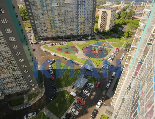 Продам двухкомнатную (2-комн.) квартиру, Александра Матросова ул, 32, Красноярск г