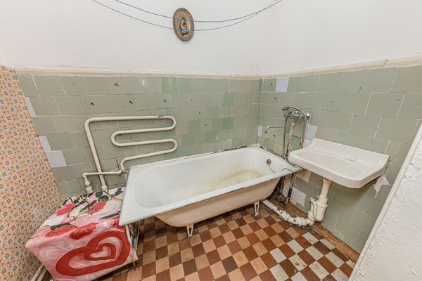 Продам двухкомнатную (2-комн.) квартиру, Попова ул, 34, Челябинск г