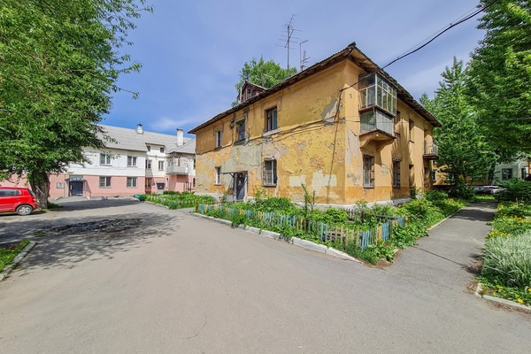 Продам двухкомнатную (2-комн.) квартиру, Попова ул, 34, Челябинск г