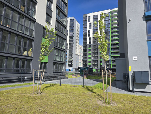 Продам двухкомнатную (2-комн.) квартиру, Генерала Челнокова ул, 27к4, Калининград г
