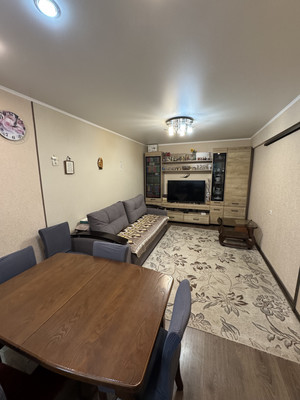 Продам трехкомнатную (3-комн.) квартиру, им. Селезнева ул, 104, Краснодар г