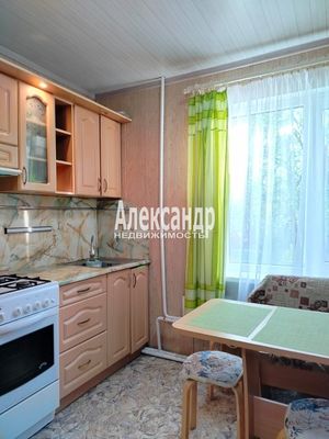Продам двухкомнатную (2-комн.) квартиру, Загородная ул, 7Б, Лахденпохья г