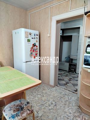 Продам двухкомнатную (2-комн.) квартиру, Загородная ул, 7Б, Лахденпохья г