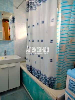 Продам двухкомнатную (2-комн.) квартиру, Загородная ул, 7Б, Лахденпохья г