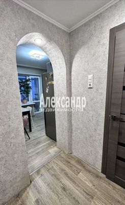Продам однокомнатную (1-комн.) квартиру, 25 Октября пр-кт, 46, Гатчина г