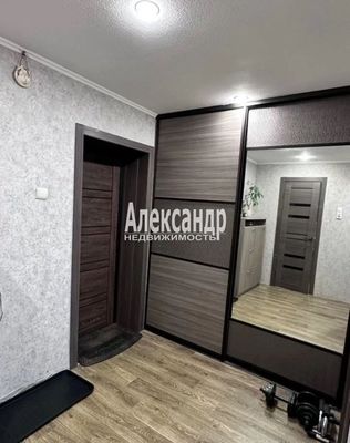 Продам однокомнатную (1-комн.) квартиру, 25 Октября пр-кт, 46, Гатчина г
