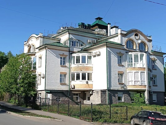 Продам двухкомнатную (2-комн.) квартиру, Володарского ул, 108, Киров г