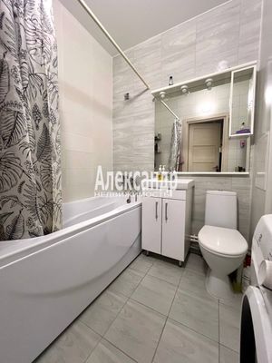 Продам однокомнатную (1-комн.) квартиру, Торфяная дор, 15к3, Санкт-Петербург г