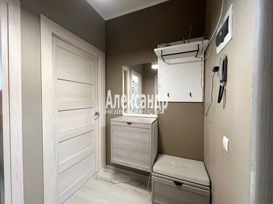 Продам однокомнатную (1-комн.) квартиру, Торфяная дор, 15к3, Санкт-Петербург г