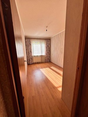 Продам двухкомнатную (2-комн.) квартиру, Короленко ул, 25, Казань г