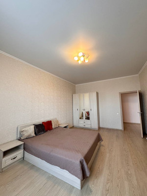 Продам двухкомнатную (2-комн.) квартиру, Павлюхина ул, 110В, Казань г