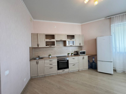 Продам двухкомнатную (2-комн.) квартиру, Павлюхина ул, 110В, Казань г