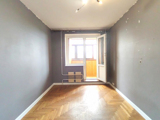 Продам трехкомнатную (3-комн.) квартиру, Старонародная ул, 4, Москва г