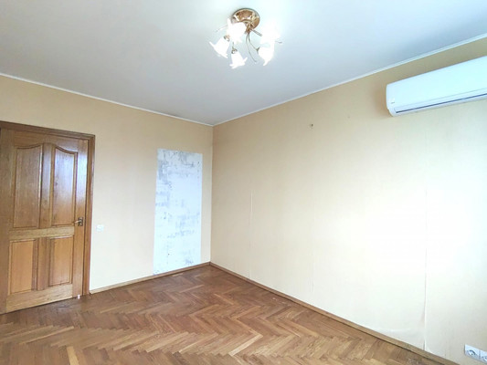 Продам трехкомнатную (3-комн.) квартиру, Старонародная ул, 4, Москва г