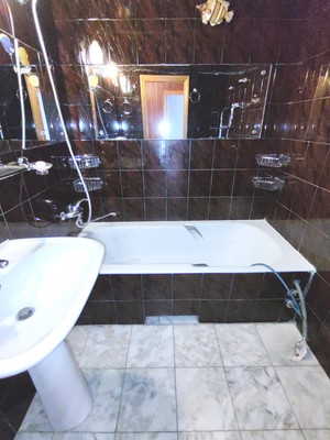 Продам трехкомнатную (3-комн.) квартиру, Старонародная ул, 4, Москва г