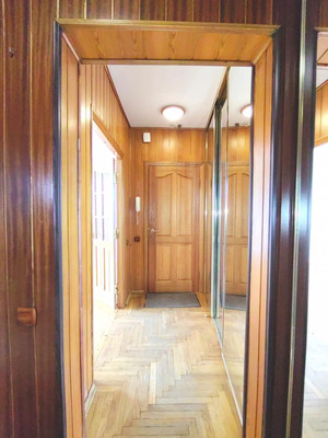 Продам трехкомнатную (3-комн.) квартиру, Старонародная ул, 4, Москва г