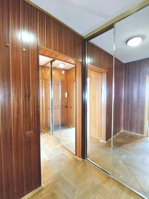 Продам трехкомнатную (3-комн.) квартиру, Старонародная ул, 4, Москва г